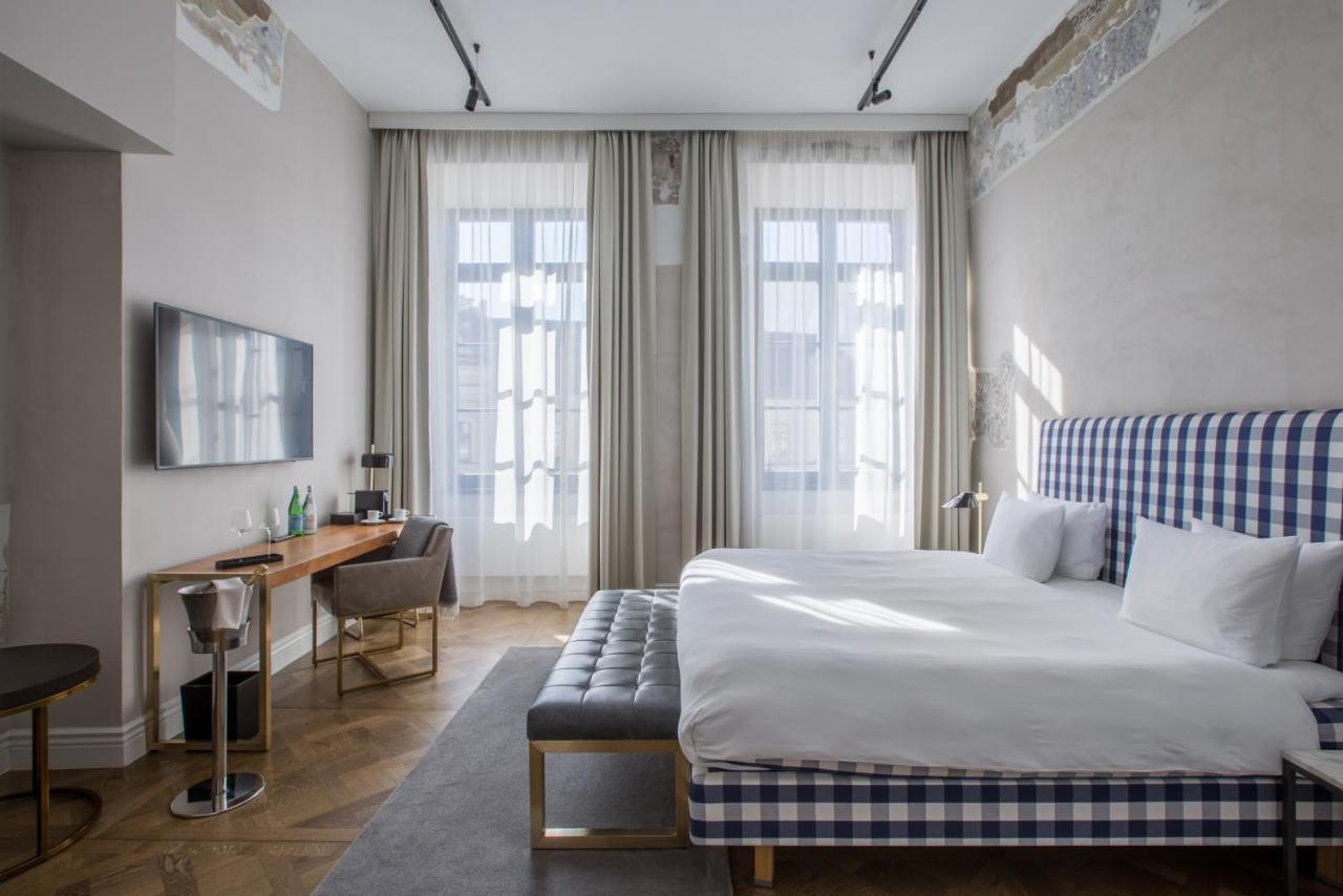 Hotel Pacai, Vilnius, A Member Of Design Hotels Exterior photo Deluxe room