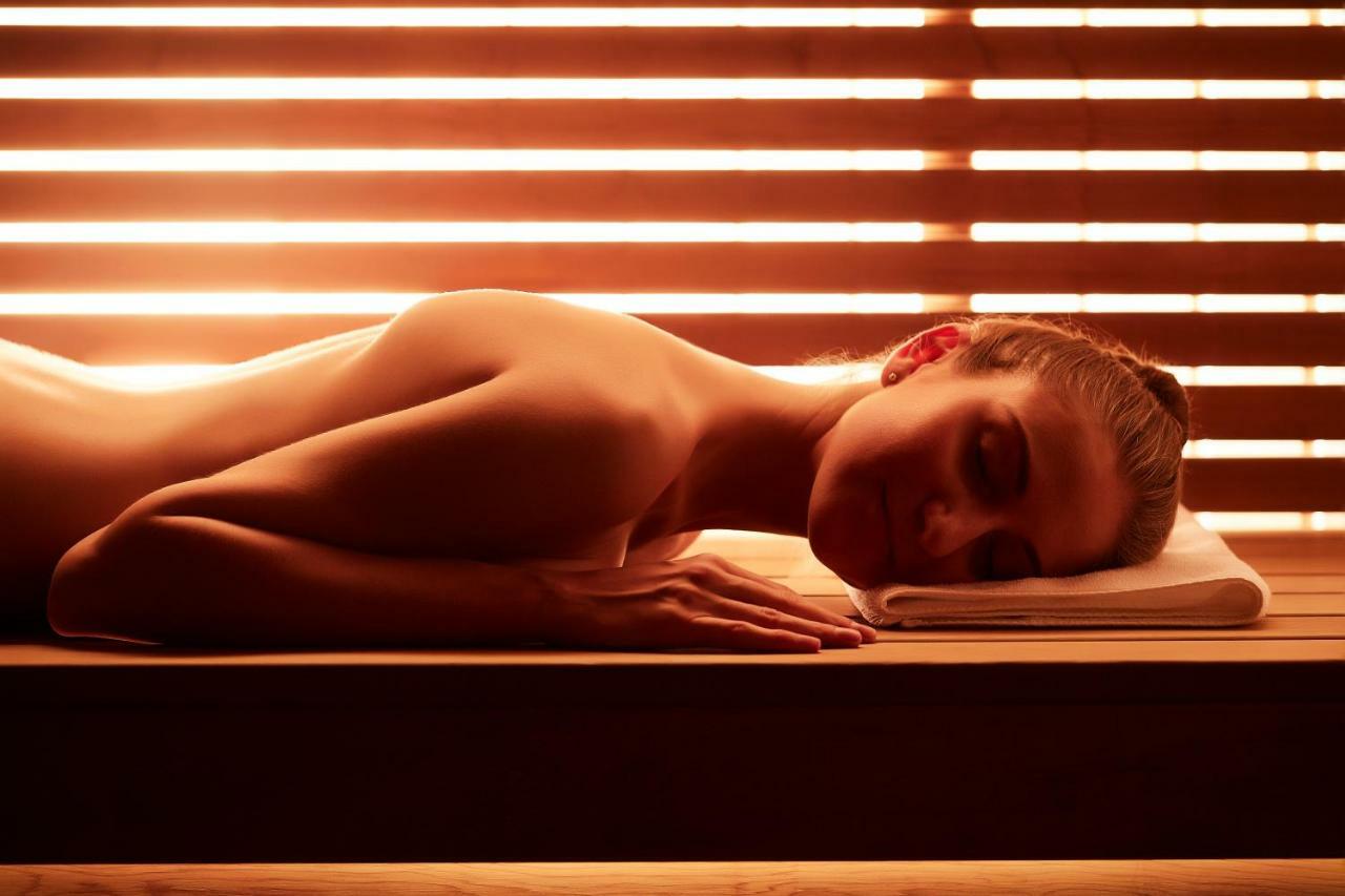 Hotel Pacai, Vilnius, A Member Of Design Hotels Exterior photo Infrared sauna