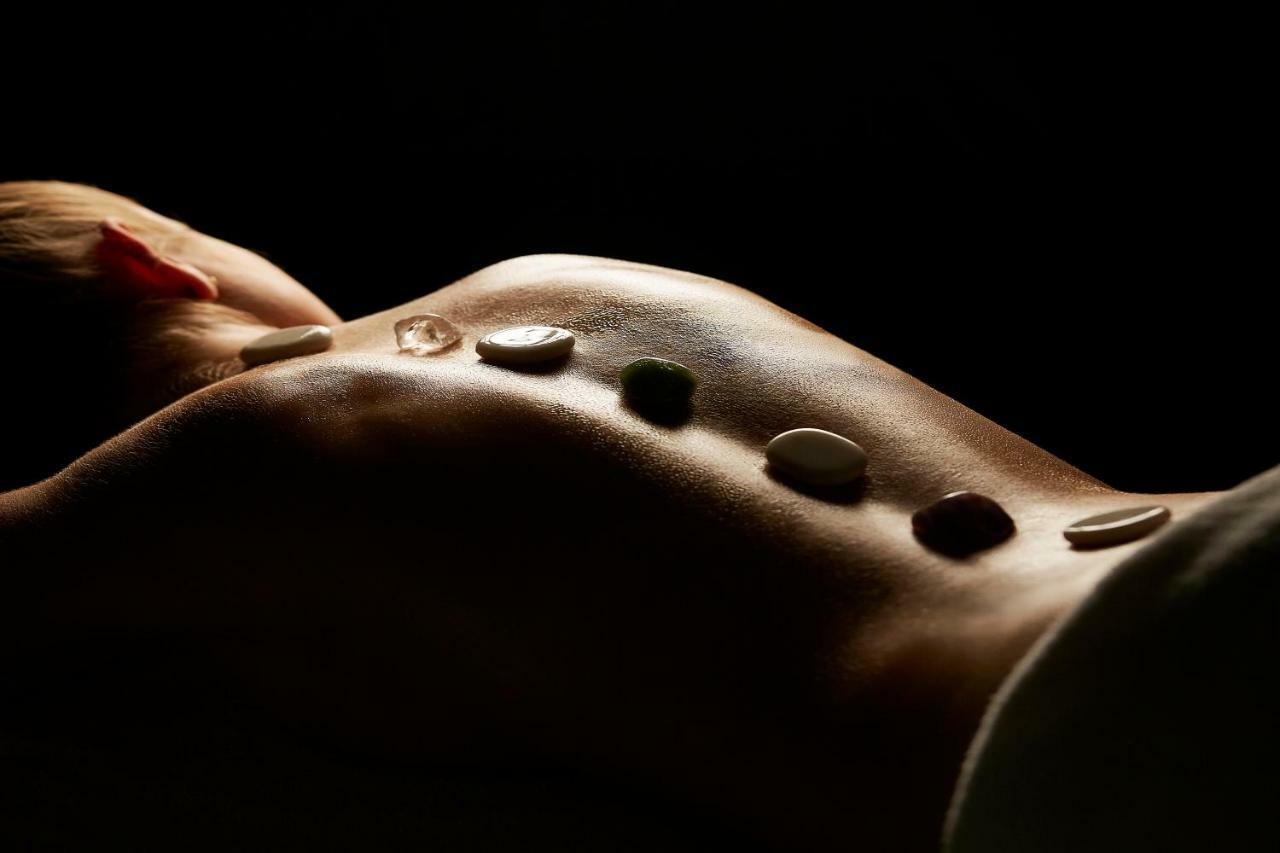 Hotel Pacai, Vilnius, A Member Of Design Hotels Exterior photo Hot stone massage