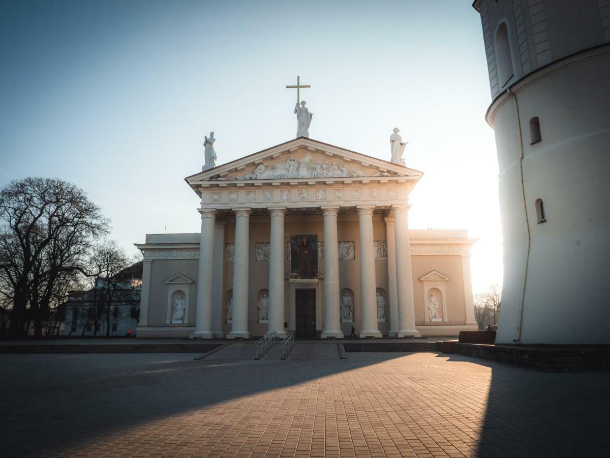 Hotel Pacai, Vilnius, A Member Of Design Hotels Exterior photo Kaunas Cathedral