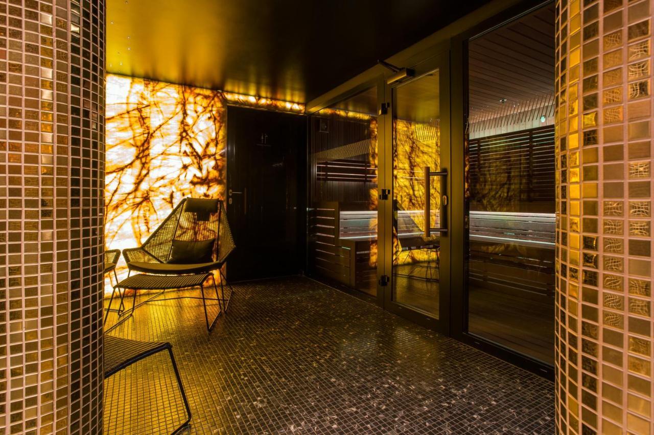 Hotel Pacai, Vilnius, A Member Of Design Hotels Exterior photo The interior of the nightclub